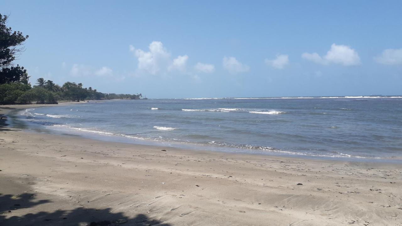 Apartamento En Balabeach Maria Chiquita In Front Of The Beach 2Hab Colon Luaran gambar
