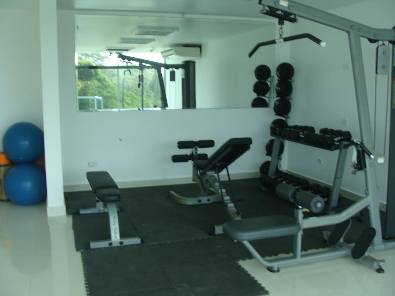 Apartamento En Balabeach Maria Chiquita In Front Of The Beach 2Hab Colon Luaran gambar