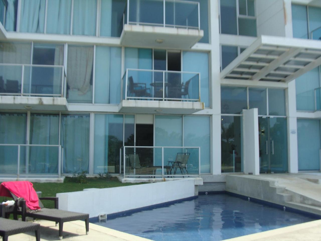 Apartamento En Balabeach Maria Chiquita In Front Of The Beach 2Hab Colon Luaran gambar