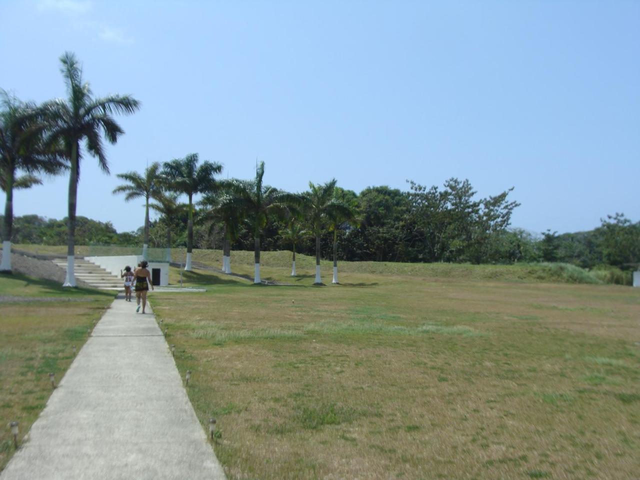 Apartamento En Balabeach Maria Chiquita In Front Of The Beach 2Hab Colon Luaran gambar