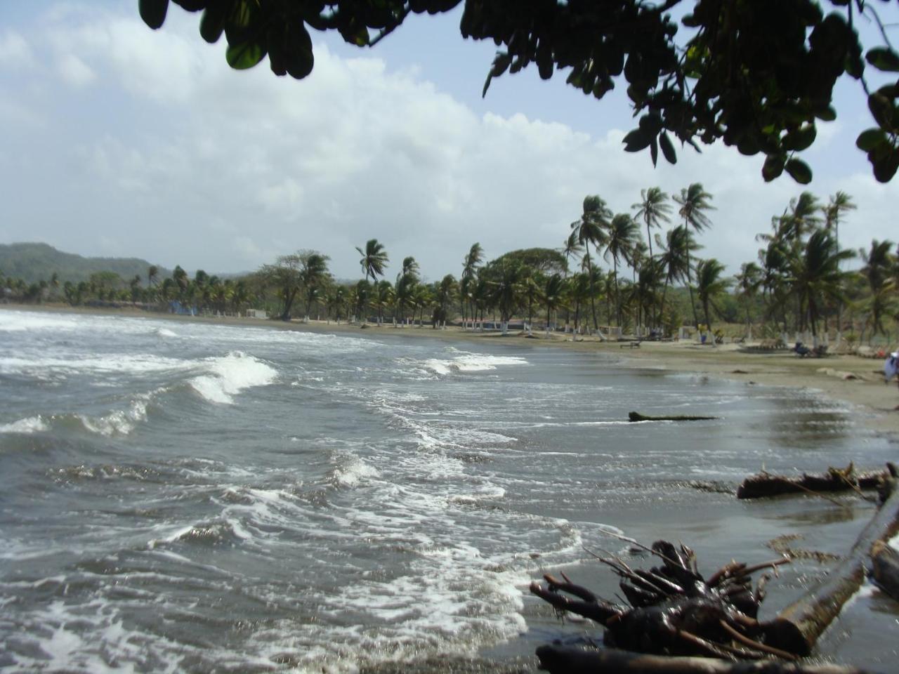 Apartamento En Balabeach Maria Chiquita In Front Of The Beach 2Hab Colon Luaran gambar