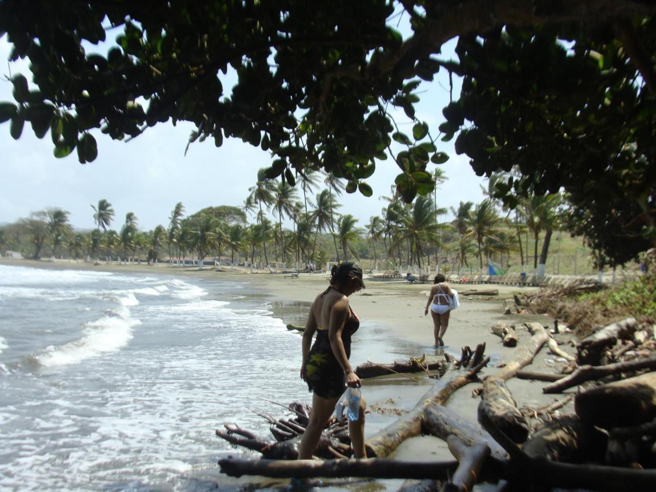 Apartamento En Balabeach Maria Chiquita In Front Of The Beach 2Hab Colon Luaran gambar