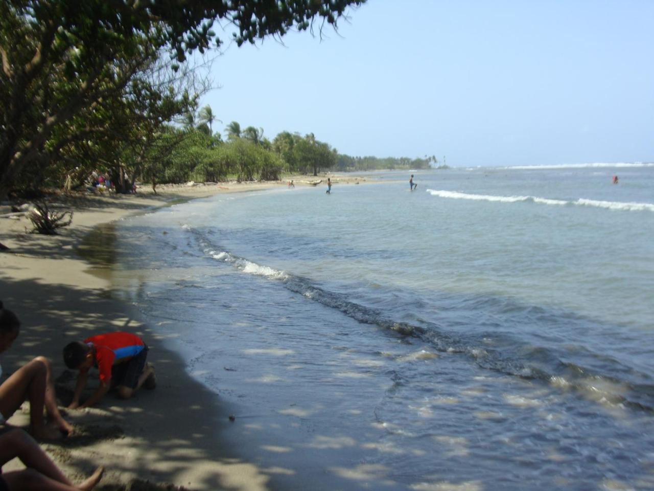 Apartamento En Balabeach Maria Chiquita In Front Of The Beach 2Hab Colon Luaran gambar