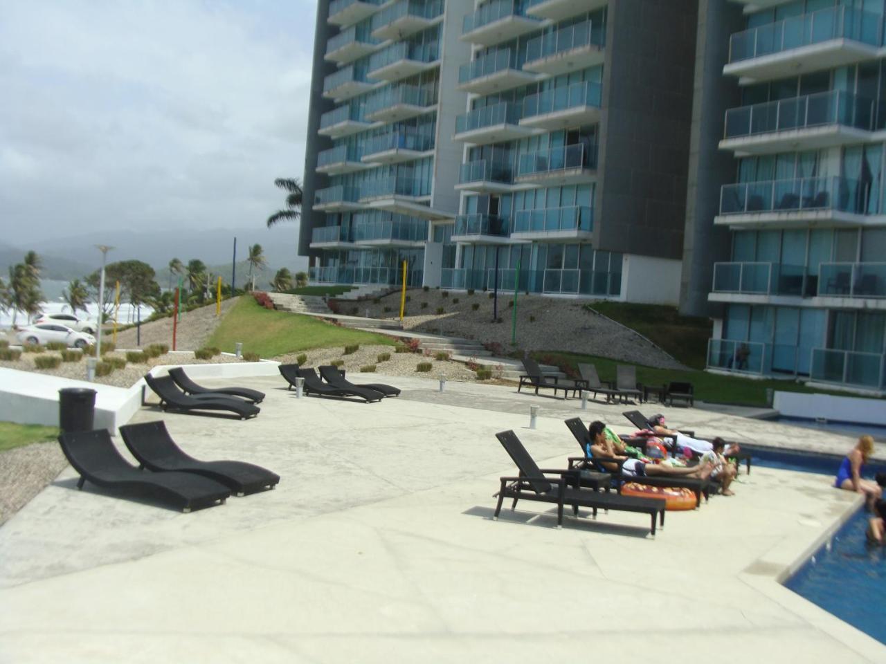 Apartamento En Balabeach Maria Chiquita In Front Of The Beach 2Hab Colon Luaran gambar