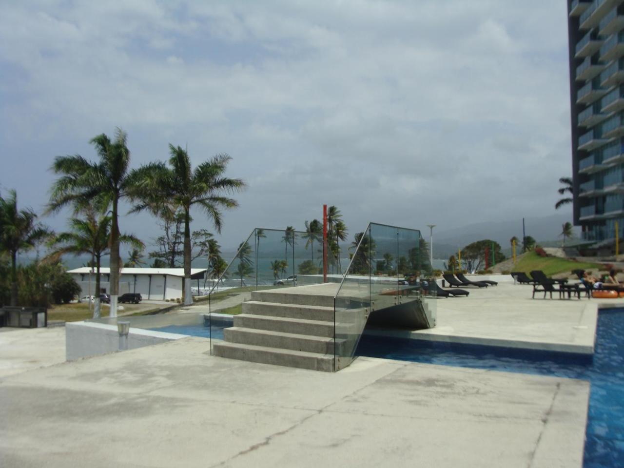 Apartamento En Balabeach Maria Chiquita In Front Of The Beach 2Hab Colon Luaran gambar
